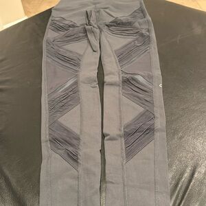 Alo leggings